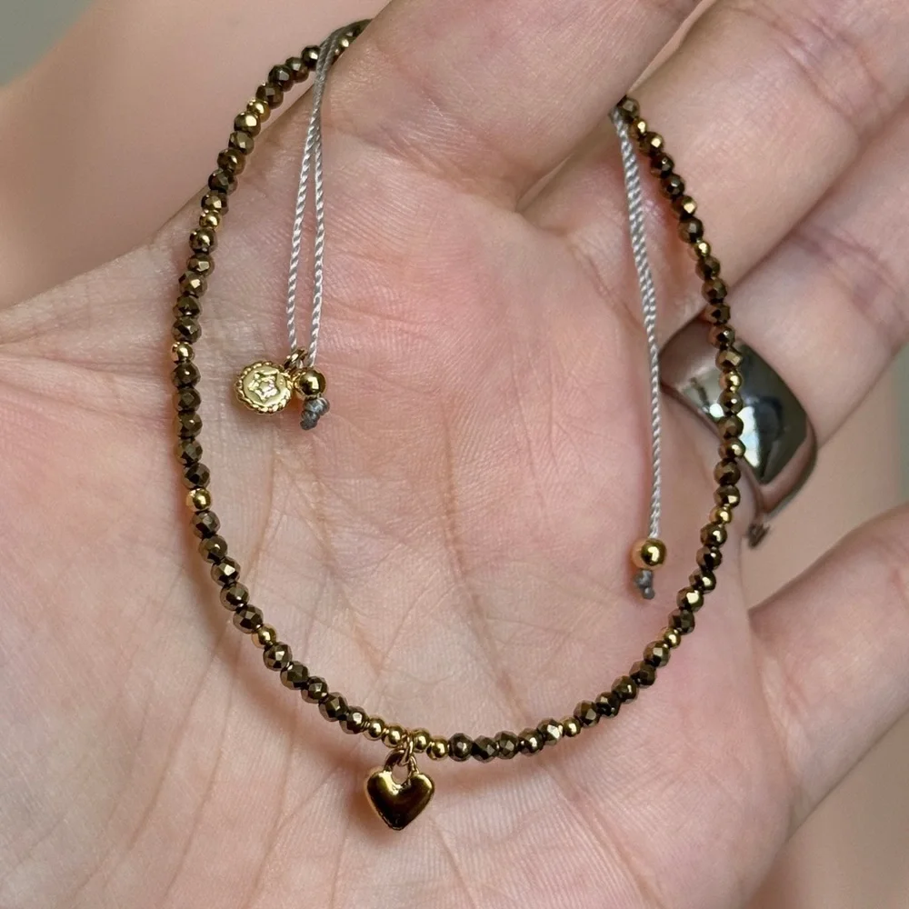 ⚜️ Gold Beaded Bracelet with Heart Charm
